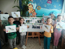Всемирный день пчёл Всемирный день пчёл.